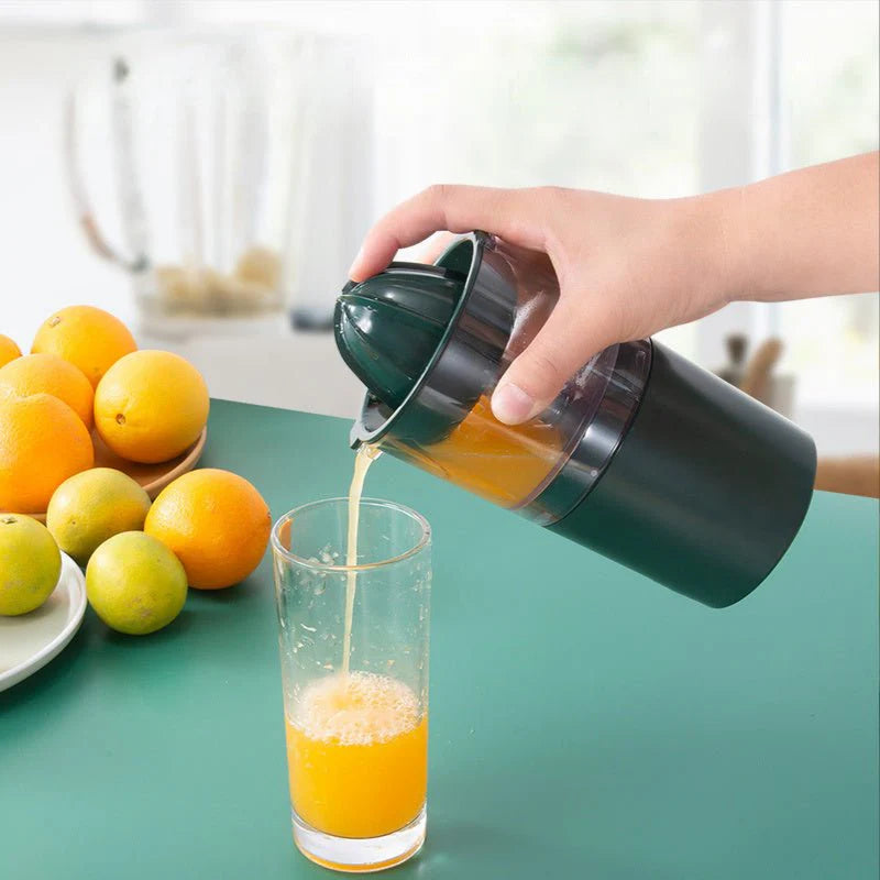 Portable Electric Juicer Cup — USB Rechargeable